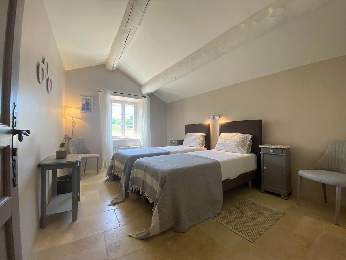 Desir De Provence Bed & Breakfast Sarrians Exterior photo