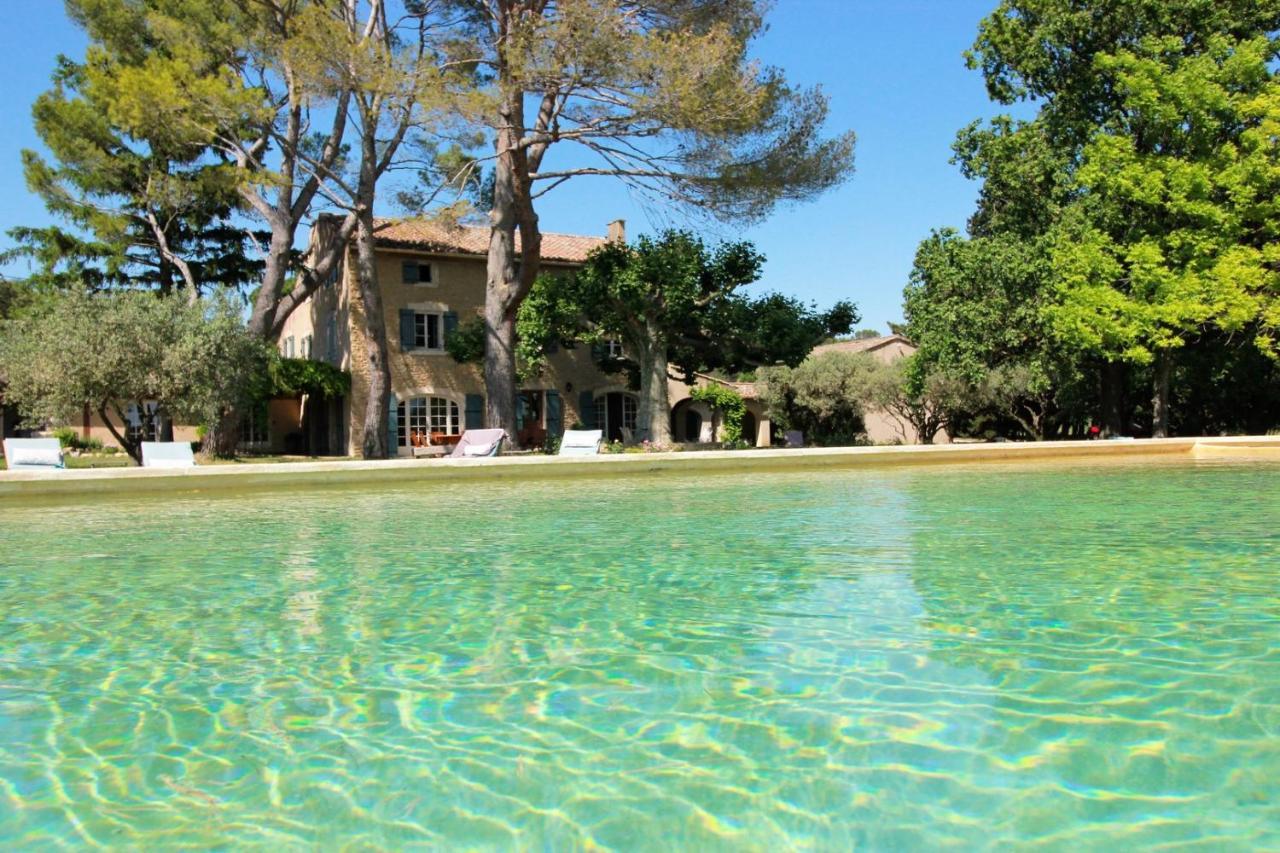 Desir De Provence Bed & Breakfast Sarrians Exterior photo
